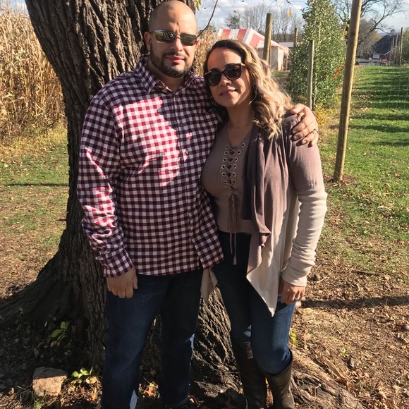 Meet your Posher, Maria - Picture 2 of 3